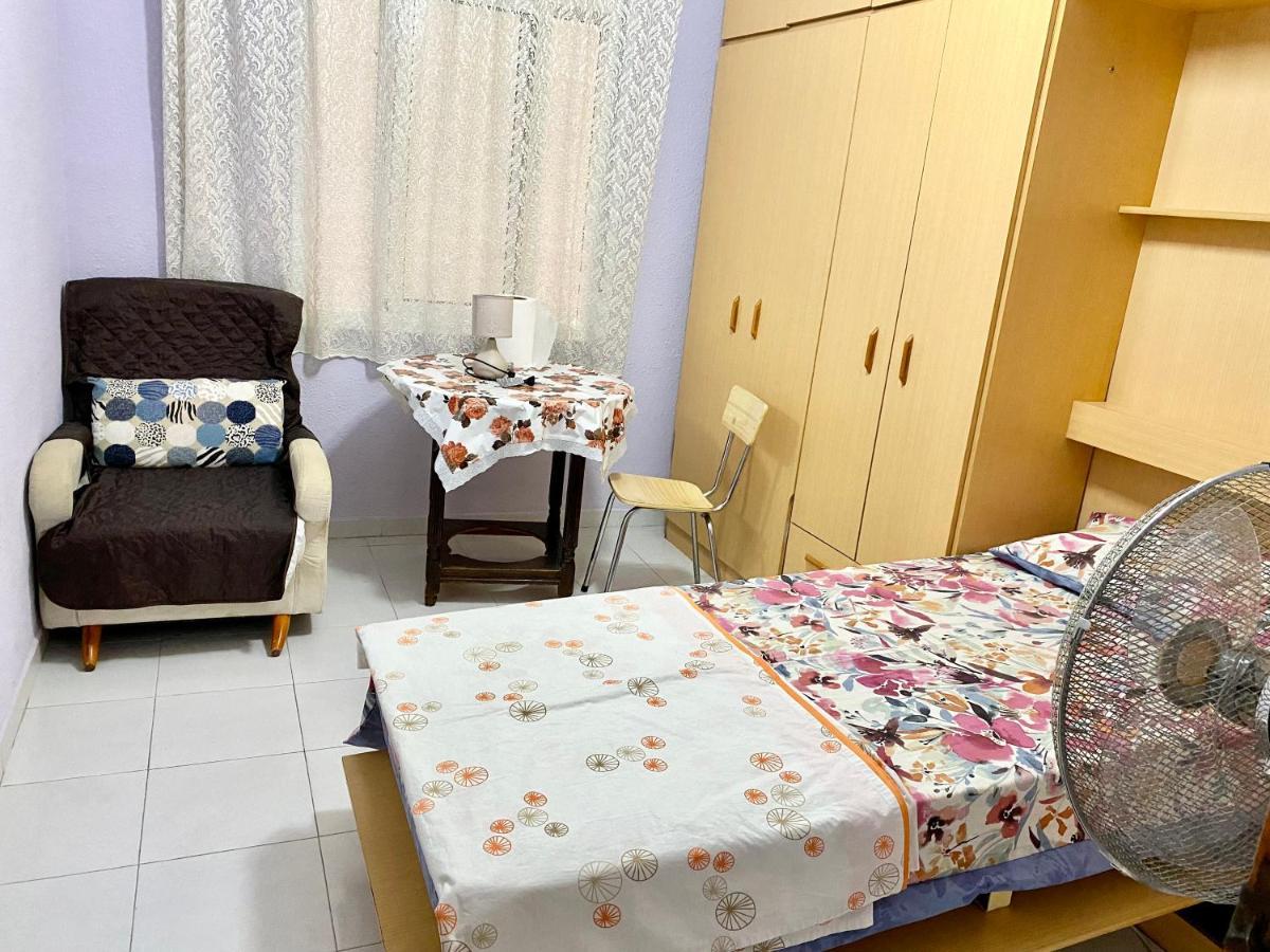 Habitacion Barato En Piso Familiar Compartido El Centro De La Ciudad Cerca De La Estacion De Autobuses Таррагона Экстерьер фото