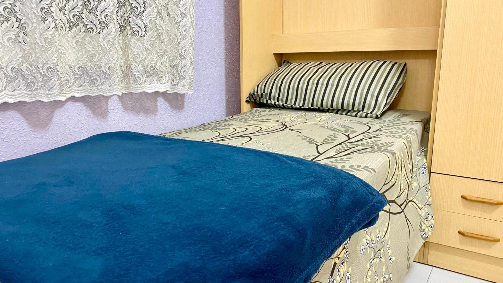 Habitacion Barato En Piso Familiar Compartido El Centro De La Ciudad Cerca De La Estacion De Autobuses Таррагона Экстерьер фото